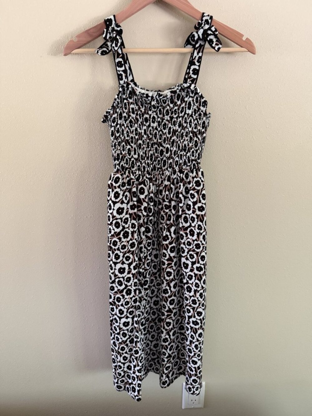 DVF x Target Girls Smocked Tie Strap Poppy Midi Dress Like New Size L 10/12